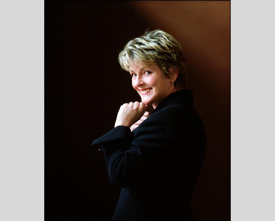 BRENDABLETHYNLAURIELEWIS