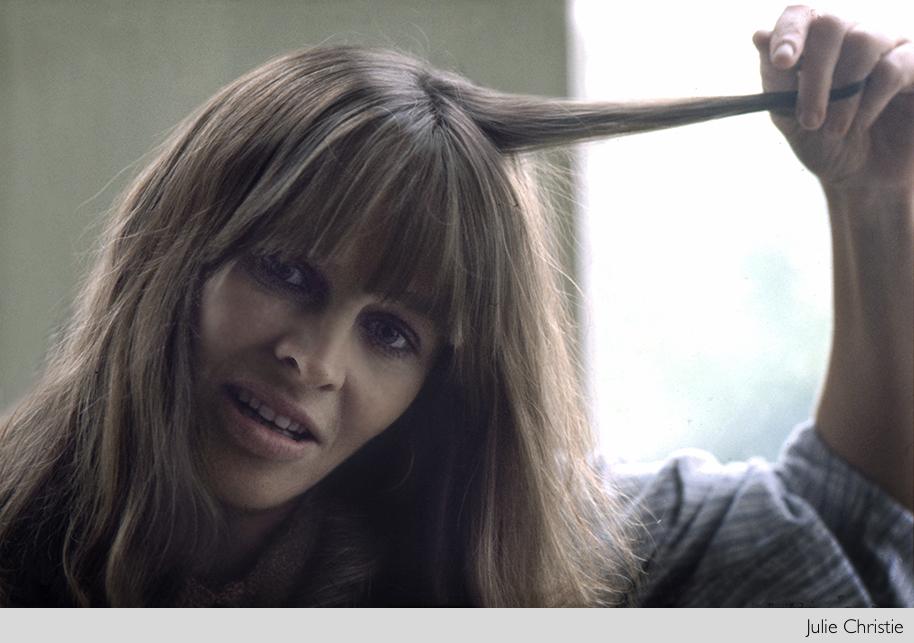 JULIECHRISTIELAURIELEWISsmallerimage